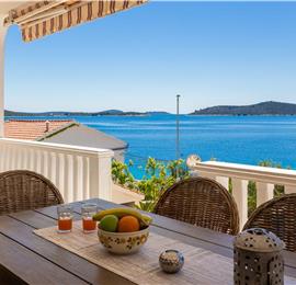 4 Bedroom Villa with Pool near Milna, Brac Island Sleeps 8 